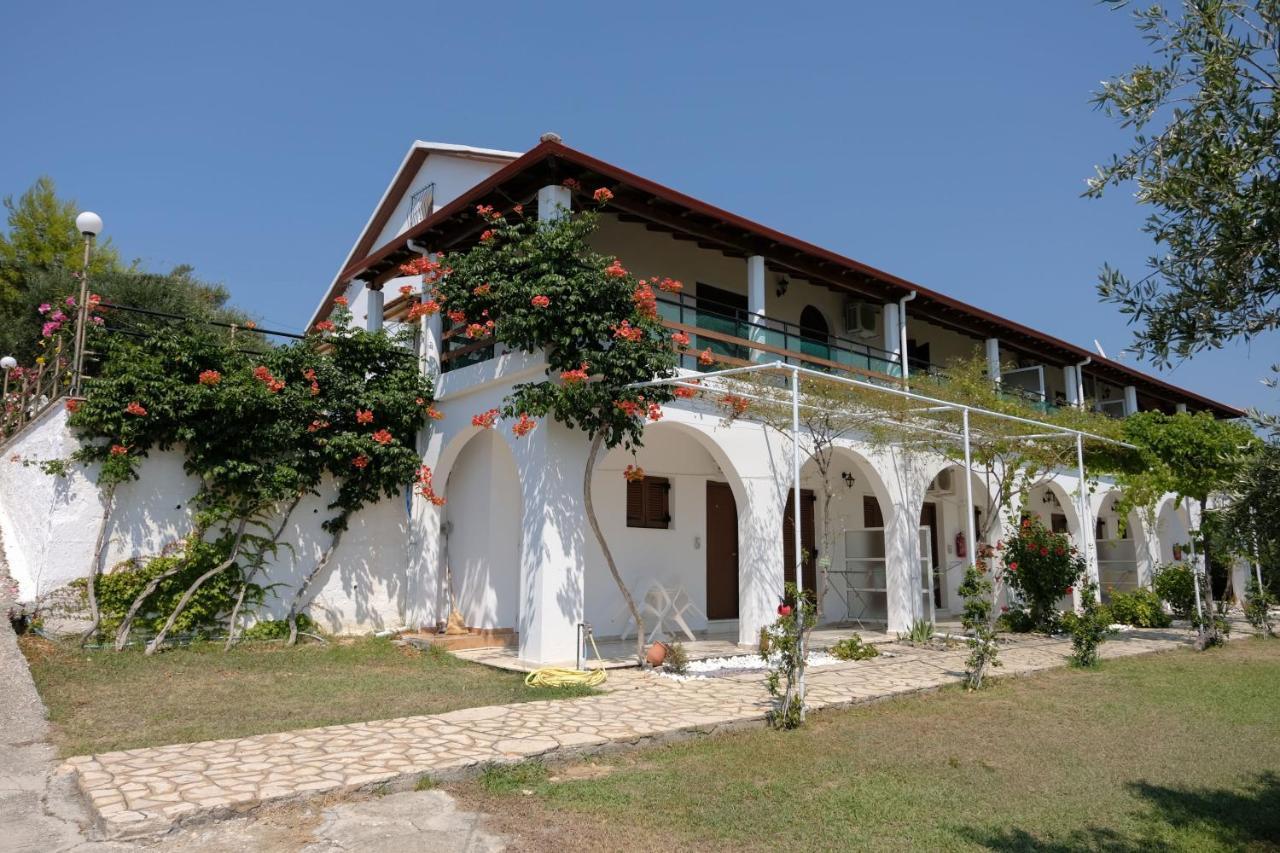 Eleonas Holiday Home Apartment Agios Stefanos Avliotes  Eksteriør bilde